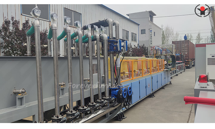 Oil drill pipe hardening and tempering production line