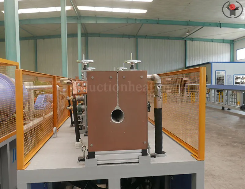 Grinding bar induction quenching furnace