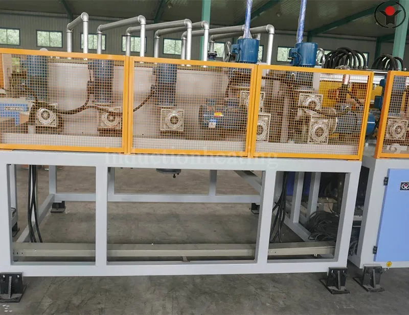 Thick walled steel pipe induction heating quenching furnace