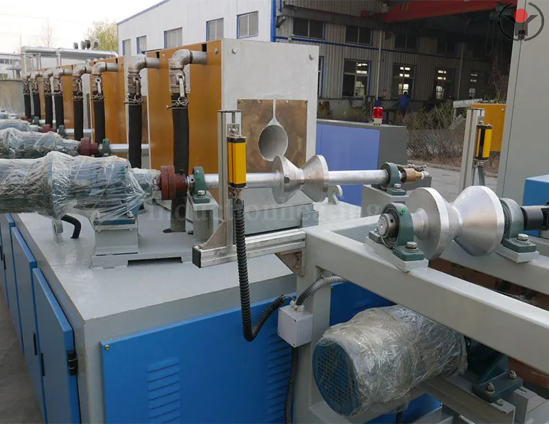 Induction heating quenching furnace for steel bars