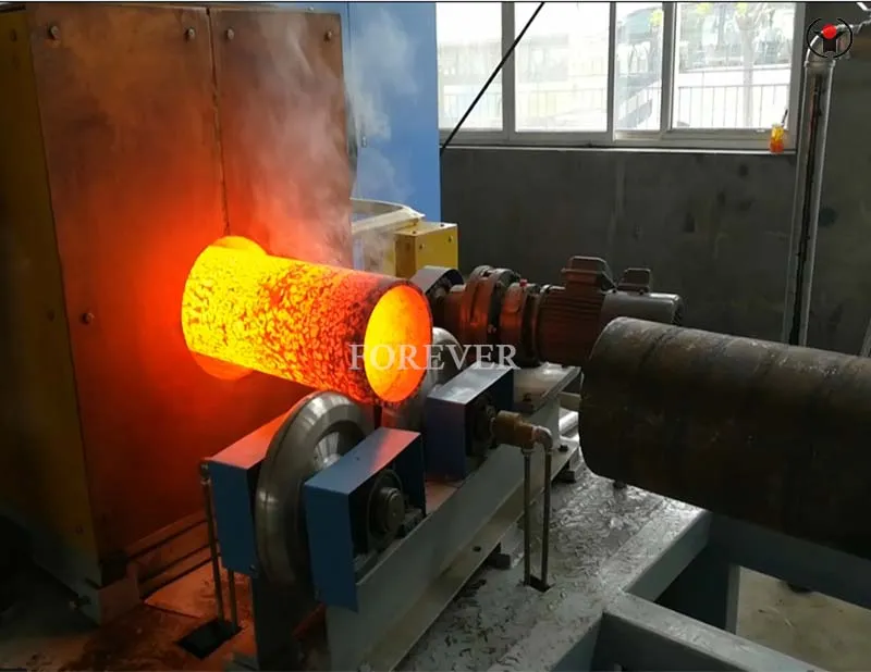 Steel pipe annealing heat treatment equipment