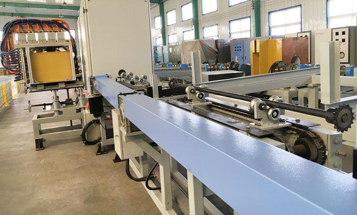 Sucker rod induction hardening tempering furnace