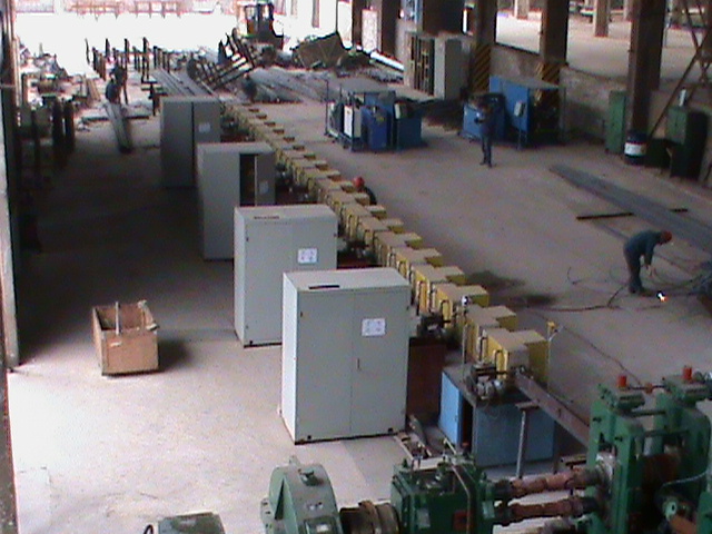 Rolling steel bars heating furnace
